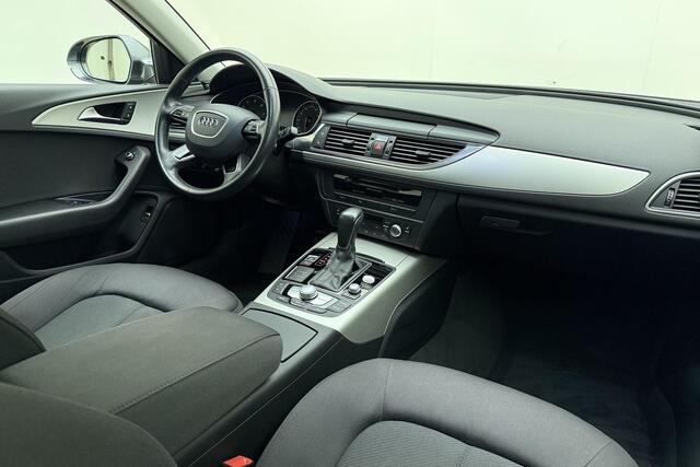 Audi A6 Avant 1.8 TFSI ultra S line Edition 190 PK | Automaat | Panorama dak | Stoelverwarming | Wegklapbare Trekhaak | Elektrisch Bedienbare Achterklep | Navigatie | Cruise Control | Climate Control