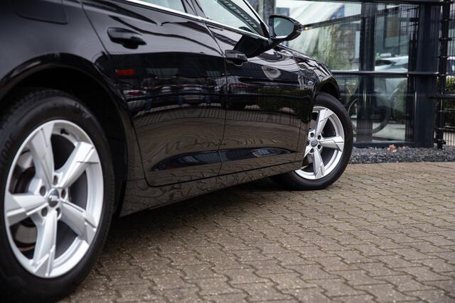 Audi A6 Avant 40 TDI Sport S line edition