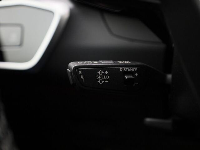 Audi A6 Avant 55TFSIe 270kW/367PK quattro Pro Line S Competition · Panoramadak · Camera · Apple/Android Car Play · HEAD-UP Display · Dodehoeksensoren · Adaptive Cruise Control · Leder/Alcantara · Drive select