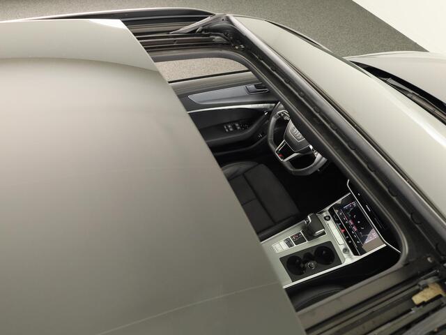 Audi A6 Avant 40 TFSI S edition Competition 204 pk S-tronic | Verlengde garantie | Navigatie | Panoramadak | Parkeersensoren | Achteruitrijcamera | Stoelverwarming | S-Line |