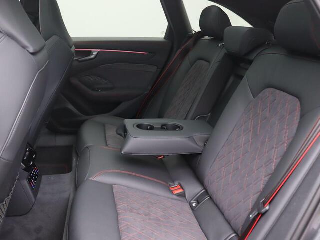 Audi A6 Avant 2.0 e-hybrid quattro S edition Competition 367PK Tech Pro, trekhaak, elek. stoelen, head-up, B&O sound, Luchtvering, Panoramadak, 21" lichtmetalen velgen