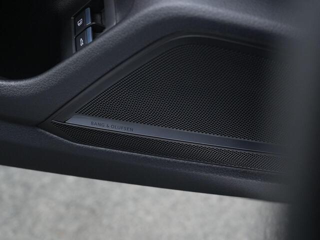 Audi A6 Avant 55 TFSI e Quattro Pro Line S Competition / S-Line | Panoramadak | Trekhaak | Demperregeling | Valcona leder | Head-up display