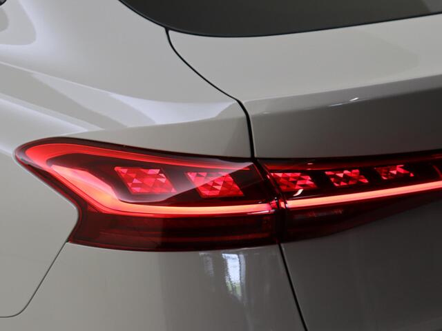 Audi A6 Sportback e-tron S edition performance 100 kWh | Tech Pro | 21 inch LM velgen | Head-Up display | Bang & Olufsen soundsysteem | Verwambaar stuurwiel