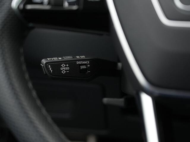 Audi A6 Avant 55 TFSI e Quattro S edition Competition / S-Line | Panoramadak | Trekhaak | HD-Matrix LED | Head-up display | Demperregeling | Leder/alcantara