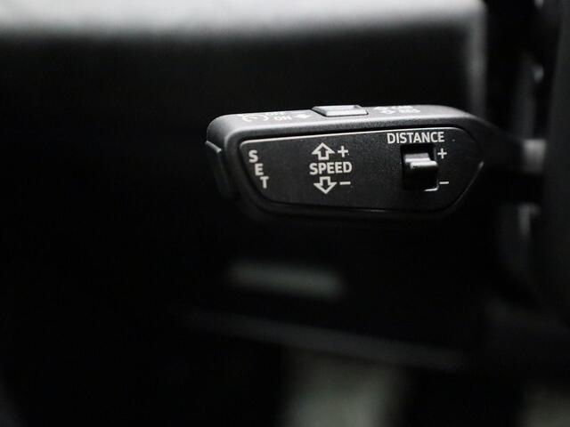 Audi A6 Avant 2.0 e-hybrid 367quattro S edition Competition · Panoramadak · Trekhaak · Leder · Achterbank verwarmd · Bang & Olufsen · Adaptive Cruise Control · Stoelventilatie & Massage · 21'' velgen · Garantie t/m 21-01-2028