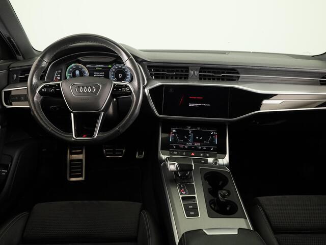Audi A6 Avant 55 TFSI e quattro Competition 367pk | Navigatie | Matrix koplampen | 19 Inch Lichtmetalen velgen | Sporstoelen | S-line interieur