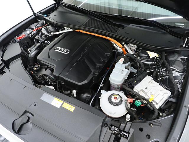 Audi A6 Avant 50 TFSI e quattro | Panoramadak | Trekhaak | B&O Audio | Sfeerlicht | Keyless | Adaptive Cruise | Carplay