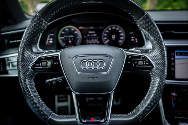 Audi A6 Avant 55 TFSI e Quattro S Line Matrix Led Panorama 21" ACC Trekhaak
