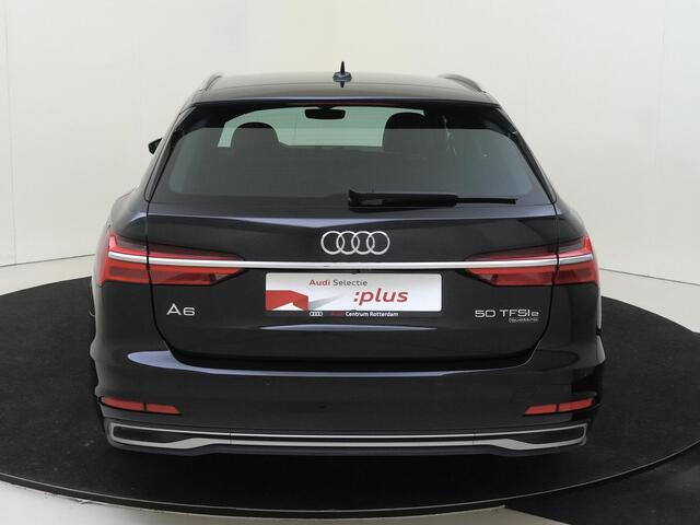 Audi A6 Avant 50 TFSI e quattro Advanced edition | SoH 99% | Trekhaak | 360 camera | Lederen bekleding | Elektrische stoelverstelling inc. geheugen | Sfeerverlichting | 4-zone climate control | Keyless |