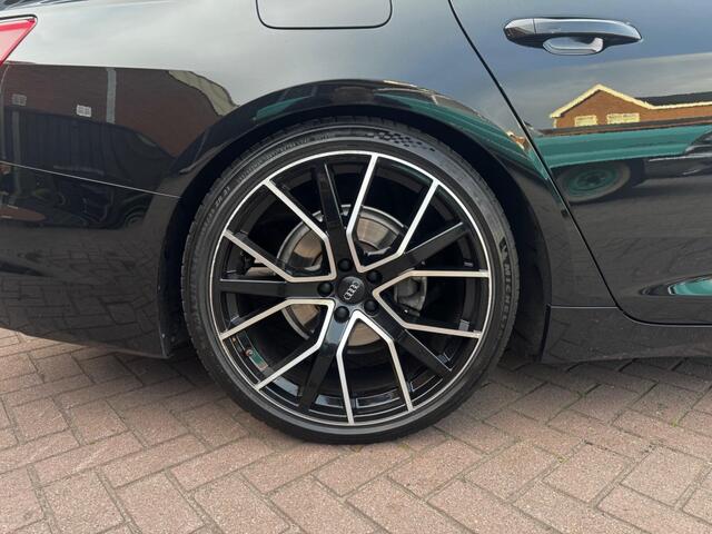 Audi A6 AVANT 35 TDI S EDITION / CARPLAY / TREKHAAK / 21INCH / PANO / RIJKLAAR!