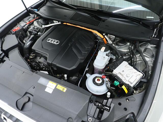 Audi A6 Avant 50 TFSI e quattro | Leder | Trekhaak | Camera | Keyless | Adaptive Cruise | Carplay