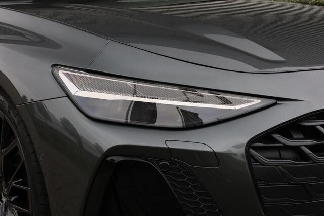 Audi A6 Avant e-hybrid Competition Pano l Trekhaak l S-stoelen l