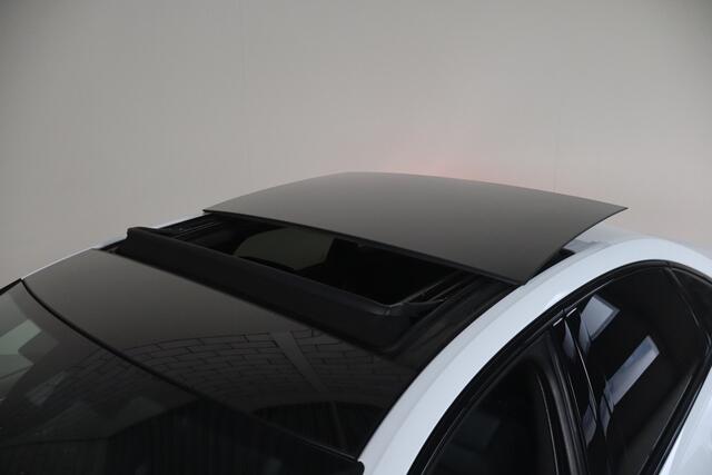 Audi A6 Limousine 55 TFSI e quattro Competition Panoramadak I Camera I Adap.cruise