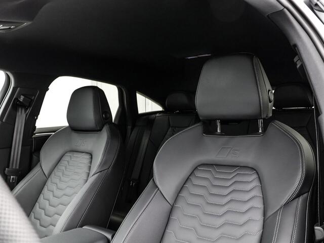 Audi A6 Sportback e-tron S edition 286 PK · Privacy glas · Remzadels rood · Sportstoel leder zwart