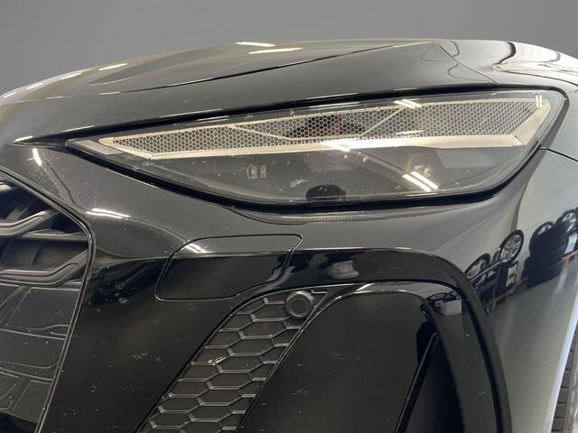 Audi A6 Avant 2.0 367pk e-hybrid Quattro S edition Competition · Wegklapbare Trekhaak · 360 Camera · B&O Audio · Matrix LED · 20'' Inch · 19-08-2030 of 100.000km
