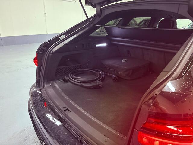 Audi A6 Avant 55 TFSI e PANO 360 Camera Maxton Design 367 PK