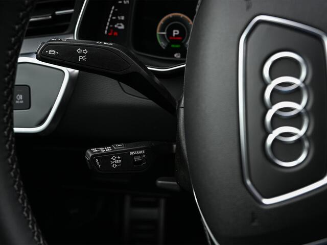Audi A6 Avant 55 TFSI e quattro Competition | Panoramadak | Camera | Black Optic | Adaptive Cruise | Stuur + Stoelverwarming |