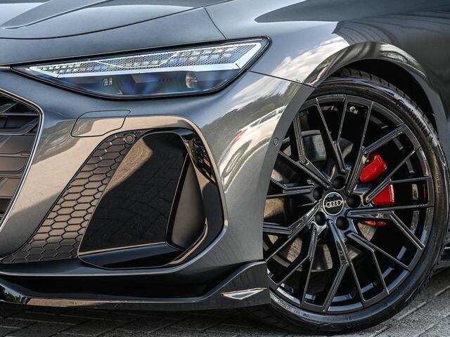 Audi A6 Avant 2.0 e-hybrid quattro S edition Competition | Panoramadak | B&O | Achterasbesturing | Ambiance Interieur | 360 Camera | Trekhaak | Memory-Seats | Stoelverwarming | Passagiers Display | Active Cruise |