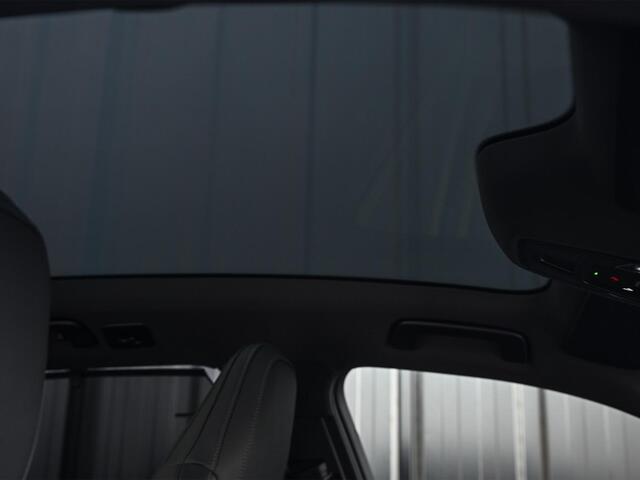 Audi A6 Avant 2.0 e-hybrid quattro S edition Competition | Panoramadak | B&O | Stoelventilatie en Massage | 360 Camera | Luchtvering | Ambiance Interieur | Achterasbesturing | Carbon Inleg | Head-Up | S-Seats | Passagiers Display |