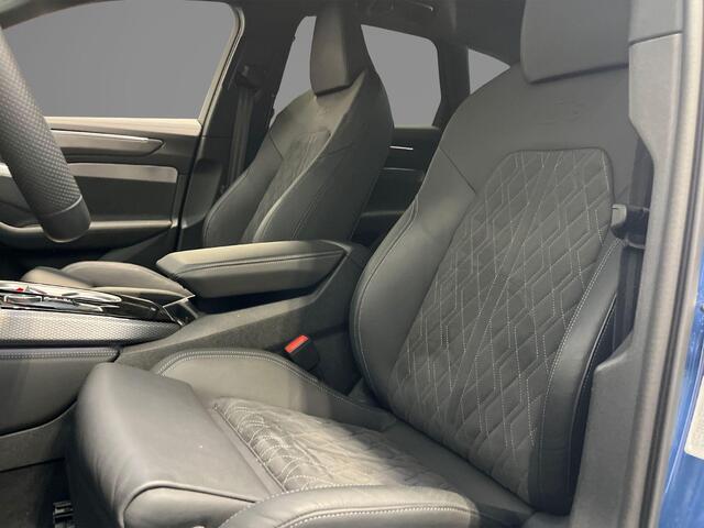 Audi A6 Avant 2.0 367pk e-hybrid Quattro S edition Competition · Wegklapbare Trekhaak · 360 Camera · B&O Audio · Elek. Voorstoel · Head-Up · 20'' Inch · Garantie t/m 09-07-2030 of 100.000km