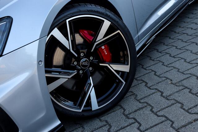 Audi A6 Avant 55 TFSI S-Line 340 PK | Pano | 21 Inch | ACC |