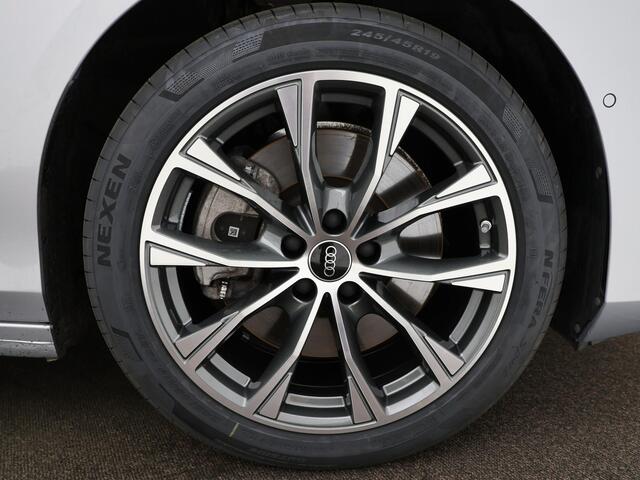 Audi A6 Avant 2.0 e-hybrid Quattro 299pk S edition Competition · 360 Camera · Inklap. Trekhaak · Bang & Olufsen Sound · Head-Up display · Dodehoeksensor · Garantie t/m 09-09-2030 of 100.000km