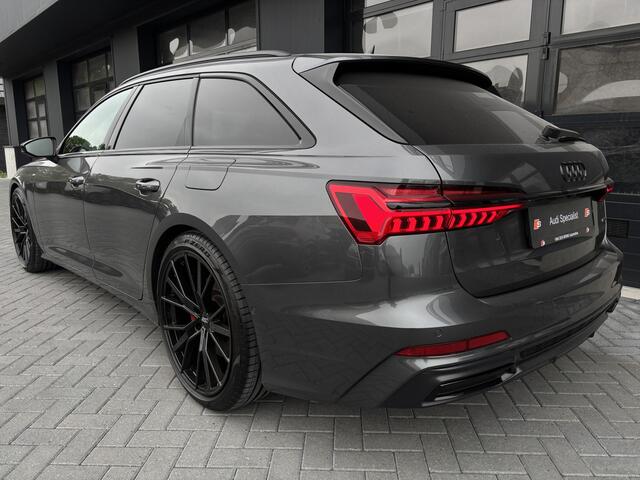 Audi A6 Avant 55 TFSIe quattro S-line Competition RS seats