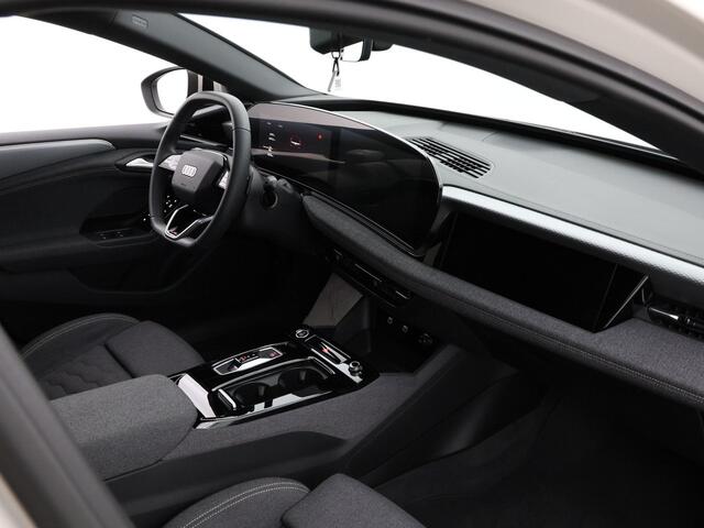 Audi A6 Avant e-tron S edition 286pk 83 kWh · SOH 97,3% · Warmtepomp · Wegklapbare Trekhaak · 360 Camera · Elek. Voorstoelen · 21'' Inch · Achterbank verwarmd · Garantie t/m 09-01-2031 of 100.000km