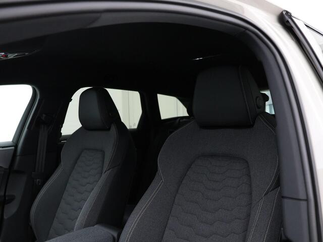 Audi A6 Avant e-tron S edition 286pk 83 kWh · SOH 97,3% · Warmtepomp · Wegklapbare Trekhaak · 360 Camera · Elek. Voorstoelen · 21'' Inch · Achterbank verwarmd · Garantie t/m 09-01-2031 of 100.000km