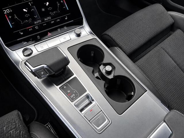 Audi A6 S edition Competition 50 TFSI e 299 PK · Assistentiepakket Tour · Glazen panorama dak · B&O Premium 3D ·