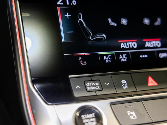 Audi A6 Avant 50 TFSI e quattro S-Line edition Competition / 299pk / SOH 98% / Maxton / Matrix LED / Sfeerverlichting / Elektrische stoelverstelling met geheugen /