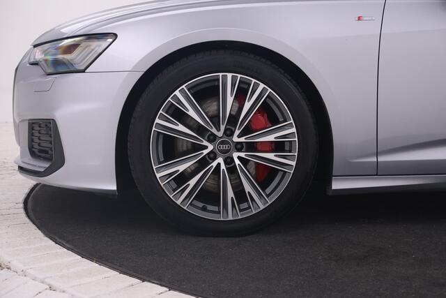 Audi A6 Avant 55 TFSI e quattro Competition S-line 262pk, zwarte hemel s-line stuur climate,