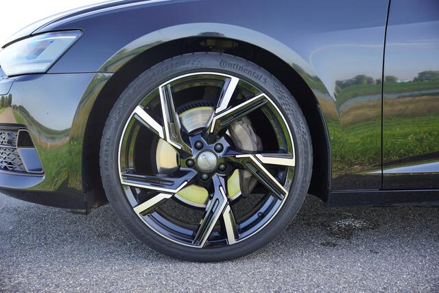 Audi A6 Avant 45 TDI quattro Sport Pro Line S / BTW / Panoramadak / Trekhaak / ACC / 3x S-Line /