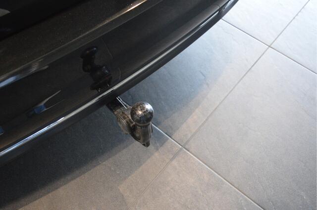 Audi A6 Avant 40 TDI quattro S-Line navi camera cruise trekhaak 19 inch !!