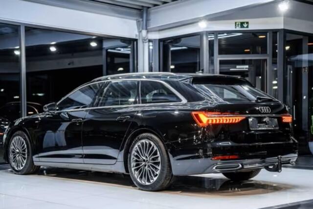 Audi A6 Avant 50 Tfsi e Quattro S-LINE ** MATRIX, LEDER, TREKH, ACC, HuD, VERW. STUUR ** 1e EIG - UNFALLFREI ** ** INFORMEER OOK NAAR ONZE AANTREKKELIJKE FINANCIAL-LEASE TARIEVEN **