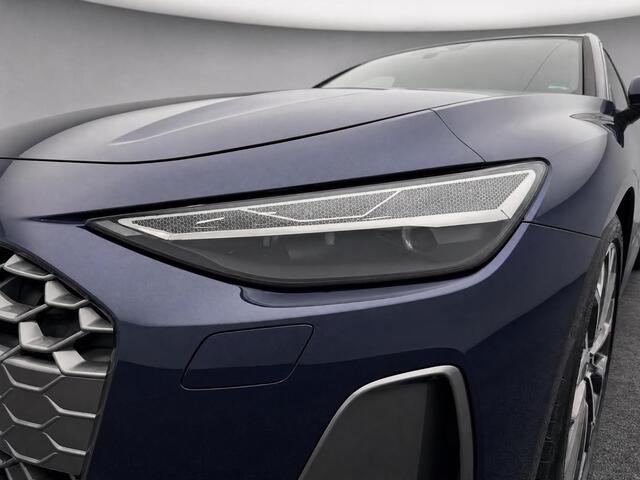 Audi A6 Avant 2.0 367pk e-hybrid Quattro S edition Competition · Wegklapbare Trekhaak · B&O Audio · 360 Camera · Elek. voorstoel · Matrix LED · 20'' Inch · Garantie t/m 29-07-2030 of 100.000km