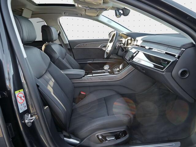 Audi A8 60 TFSI e quattro Lang Panoramadak ACC Bang en Olufsen Head-Up Stoelkoeling Massage 20 Inch