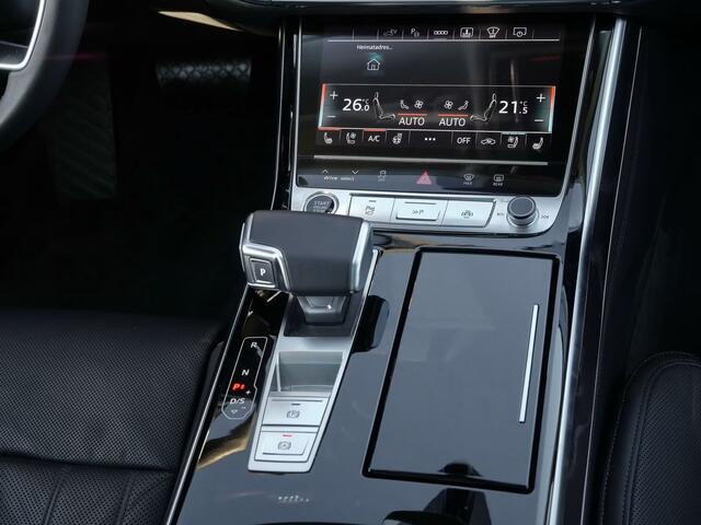 Audi A8 60 TFSI e quattro Lang Panoramadak ACC Bang en Olufsen Head-Up Stoelkoeling Massage 20 Inch