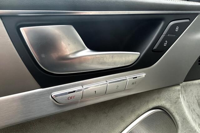 Audi A8 4.0 TFSI S8 plus quattro Pro Line+ B&O ADVANCED KERAMISCH SOLAR SUNROOF BOMVOL!