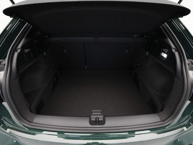 Audi Q2 35 TFSI S Edition SONOS Ambient lichtpakket Keyless Verw. voorstoelen