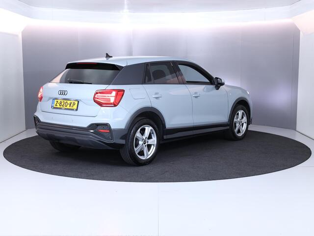Audi Q2 35 TFSI S Edition Private lease vanaf ¤629,- pm | 150 pk S-tronic | Verlengde garantie | Navigatie | Parkeersensoren achter | Adaptieve cruise control | Matrix LED koplampen | S-line |