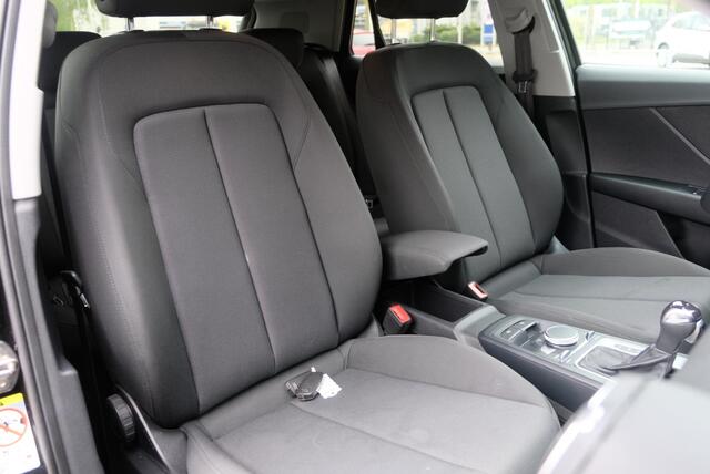 Audi Q2 35 TFSi 150pk S-Tronic S Edition | S Line | Navi | App Connect | Climate | Keyless | Elektrische Achterklep | Stoelverwarming | Camera | PDC