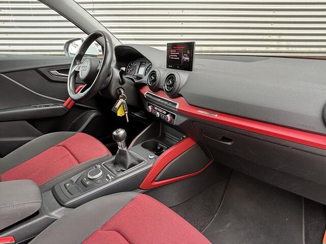 Audi Q2 1.0 TFSI Sport | Dealer Onderhouden | Climate Control | Navigatie