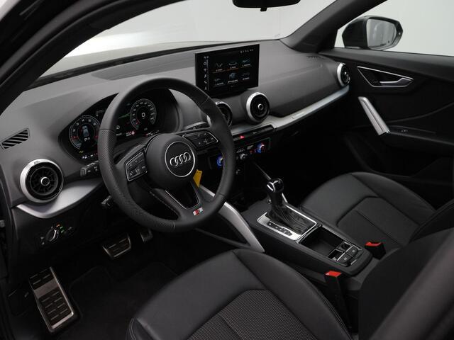 Audi Q2 35 TFSI 150 pk S-tronic S Edition / S-Line | Matrix LED | Navigatie | Sportonderstel | Parkeersensoren achter