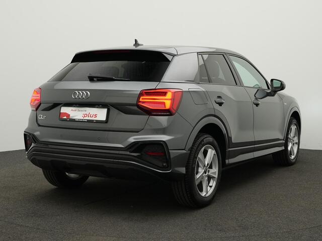 Audi Q2 S Edition 35 TFSI 150 pk S-tronic / S-Line | Navigatie | Matrix LED | Sportonderstel | Virtual Cockpit | Parkeersensoren achter