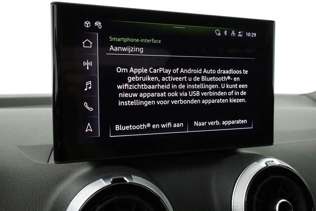 Audi Q2 S Edition 35 TFSI 150 pk S-tronic / S-Line | Navigatie | Matrix LED | Sportonderstel | Virtual Cockpit | Parkeersensoren achter