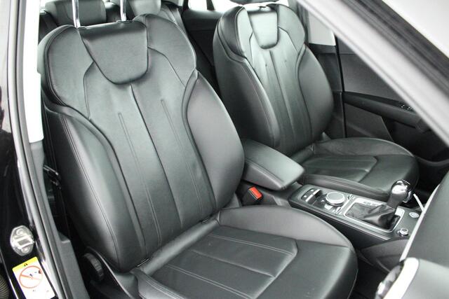 Audi Q2 35 TFSI 150pk S-Tronic Business Edition Camera Keyless Leder Stoelverwarming Virtual Cockpit Navigatie