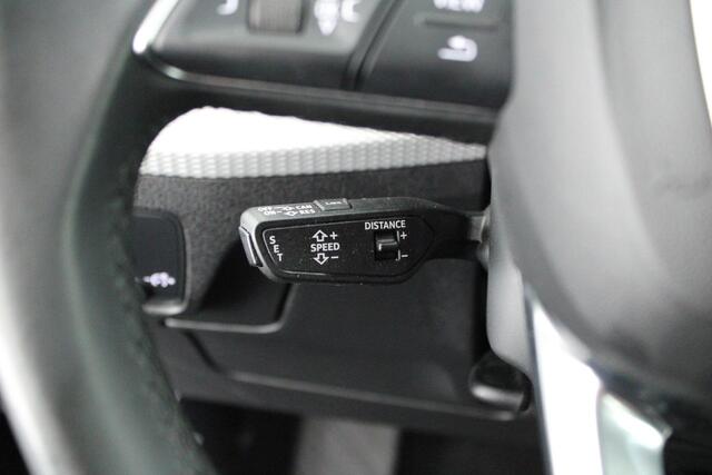 Audi Q2 35 TFSI 150pk S-Tronic Business Edition Camera Keyless Leder Stoelverwarming Virtual Cockpit Navigatie