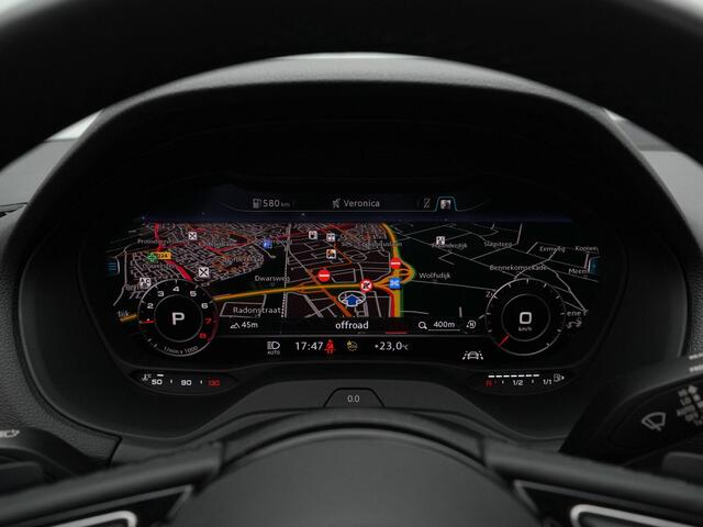 Audi Q2 35 TFSI 150 pk S-tronic Advanced edition / S-Line | Matrix LED | Pano | Stoelverwarming | Cruise | Park Assist | 18 inch