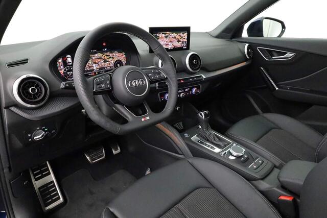 Audi Q2 35 TFSI S Edition 150 pk S-tronic / S-Line | Pano | Camera | Keyless | Matrix LED | Sportonderstel | Virtual Cockpit | 17 inch
